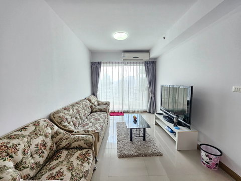 ห้องใหญ่ 53 ตร.ม. มีห้องเก็บของ! คอนโดติดแม่น้ำเจริญนคร 57 ชั้นสูง 30 วิวสระ+เอเชียทีค ลมเย็นตลอดวัน 🌊