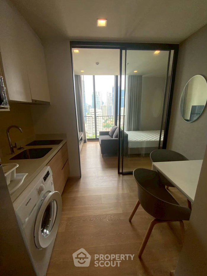 รูป ชั้น 15 คอนโด 1 ห้องนอน Noble Around Sukhumvit 33 ใกล้ BTS พร้อมพงษ์ (ID 3380394) - รูปที่ 1/13