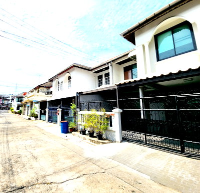 เช่าทาวน์โฮม MRT สุทธิสาร : 🏡✨ ให้เช่าทาวน์โฮม 2 ชั้น ใกล้ MRT ห้วยขวาง | หมู่บ้านอยู่เจริญ รัชดาภิเษก 18 