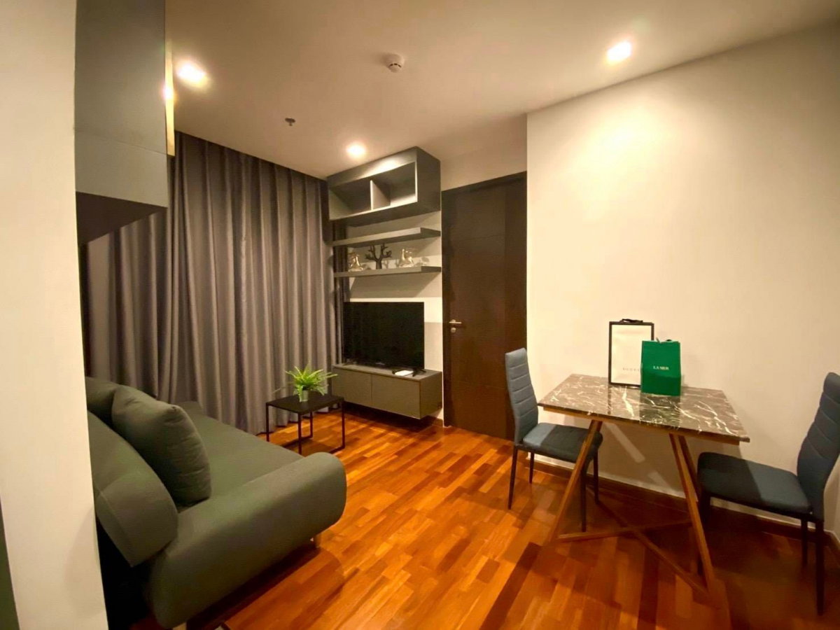 picture Condo for Rent: Wish Signature Midtown Siam (located behind Siam Paragon) - 3/9