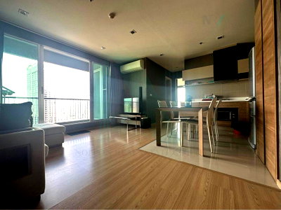 ขายคอนโด : 🎉 ขายคอนโด ริทึ่ม พหล - อารีย์ อาคาร 1 ชั้น 26 2 ห้องนอน ขนาด 67.00 ตรม ใกล้ BTS อารีย์
