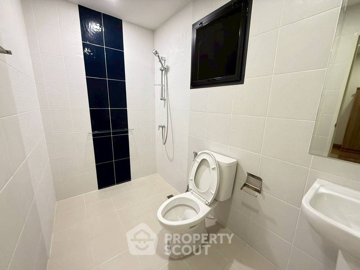 รูป บ้าน 4-ห้องนอน ที่ เซนโทร พระราม 2-พุทธบูชา ใน ท่าข้าม (ID 3398741) - รูปที่ 10/29