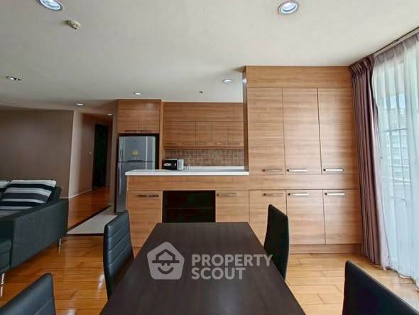 picture 2-BR Condo at Villa Sikhara Condominium close to Phrom Phong (ID 3398375) - 3/8