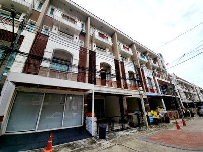 TOWN HOUSE 22.5 Sq.w. Bueng Kum Bangkok for 7M