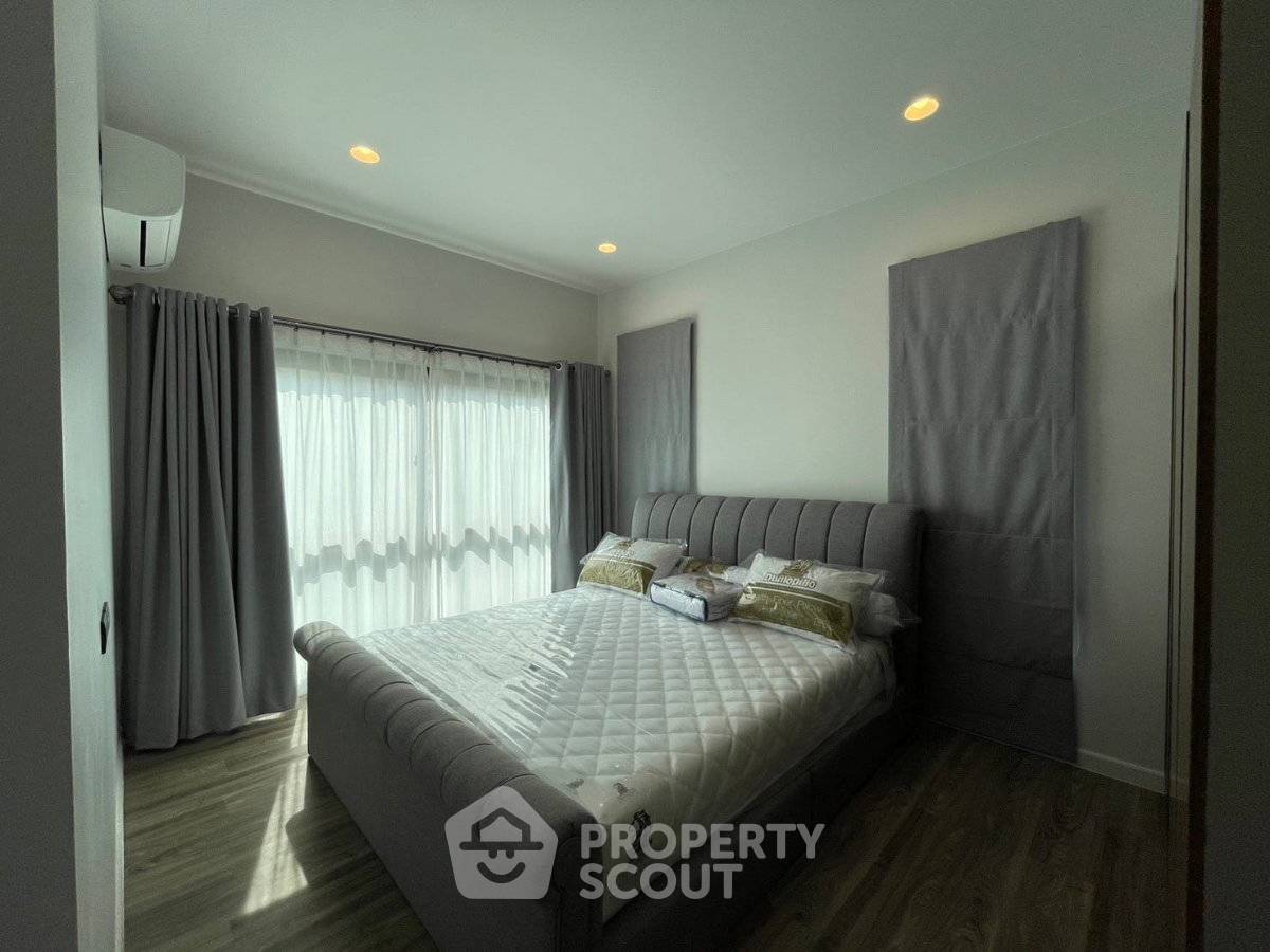 รูป บ้าน 4 ห้องนอน ขนาด 238 ตร.ม. โครงการ Burasiri Krungthep Kreetha (ID 3396974) - รูปที่ 10/15