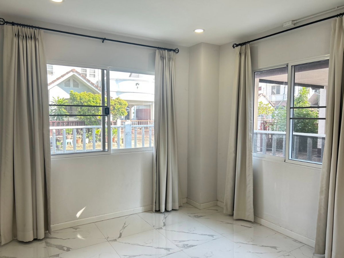 picture Kwan Viang Village, Hang Dong, Complete Furniture Package and Electrical Appliances. - 21/46