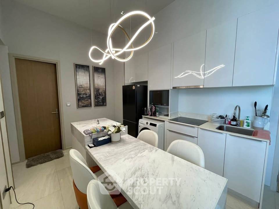 picture 3-BR Condo at Ashton Silom near BTS Chong Nonsi (ID 3399538) - 4/12