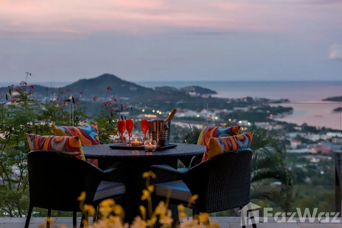 picture An Exceptional Hillside Masterpiece with Panoramic Sea Views 6858078 - 13/36
