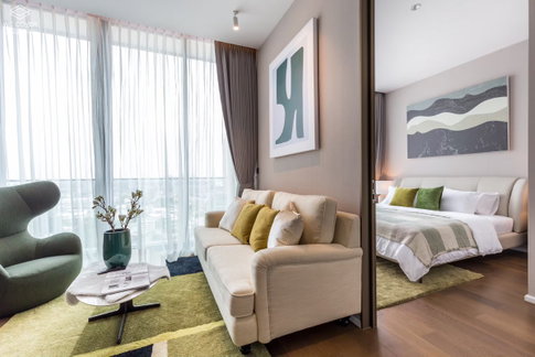  High-quality decoration - 1B1B 61 Sq.m. with Bathtub high floor. Fully Furnished Ready to move in 