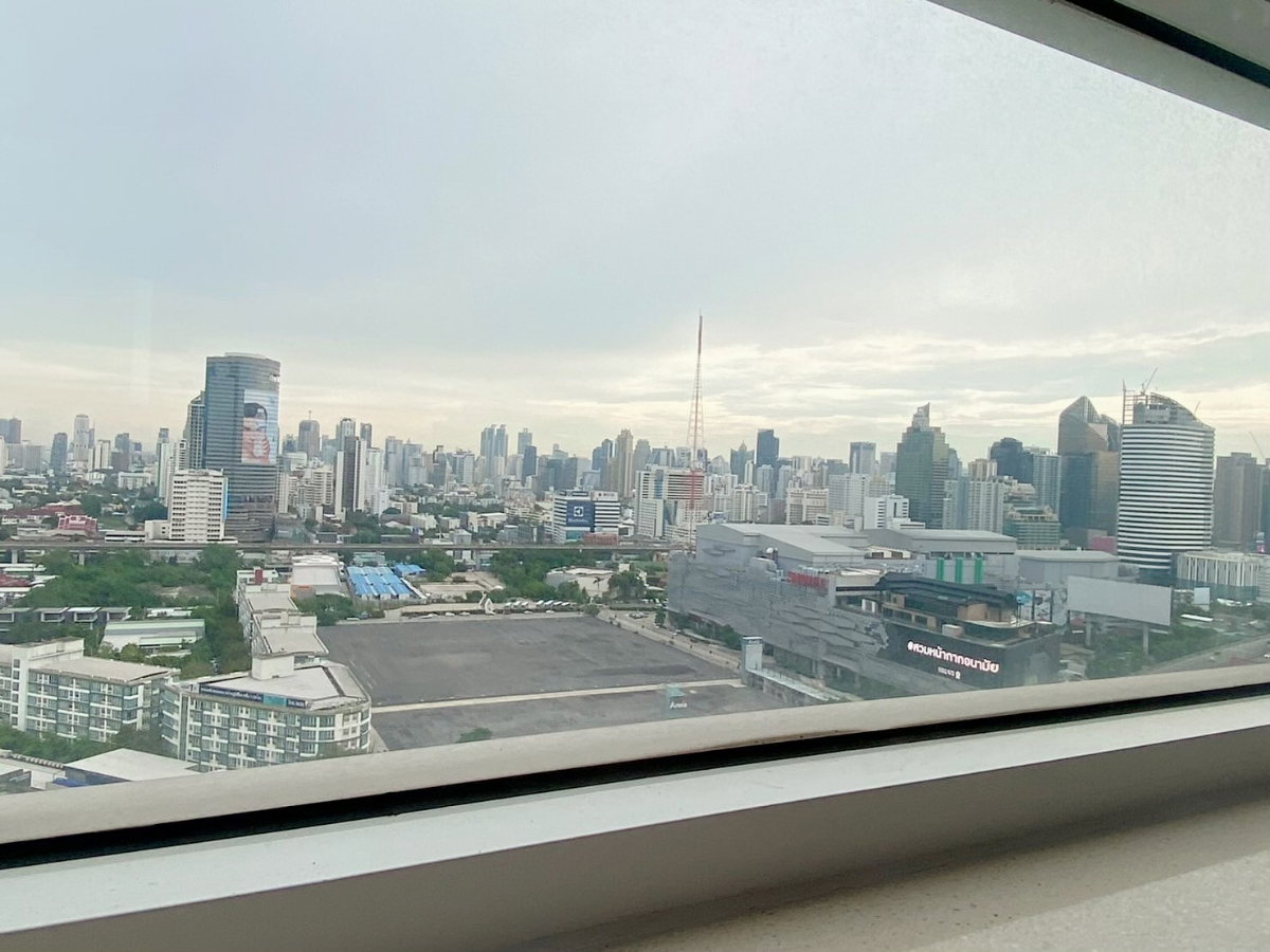 picture P-10441 For Rent: T.C. Green Fully Furnished City View 🏙️ - 13/14
