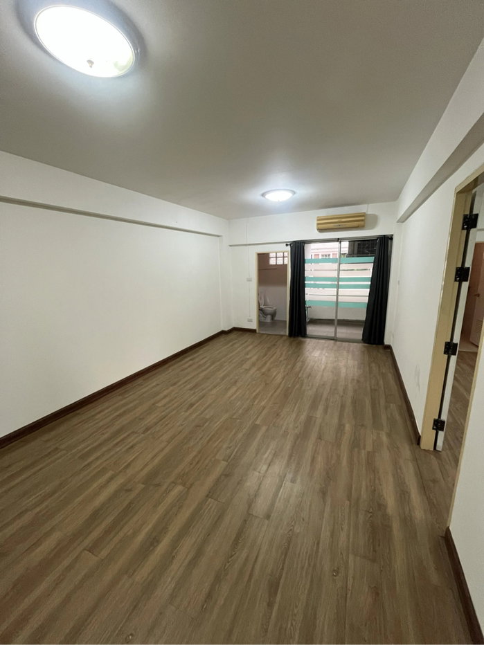 รูป 🏡 ขายคอนโดห้องใหญ่ ทำเลทอง! เดินไป บดินทรเดชา เพียง 8 นาที! 🏫✨ - รูปที่ 9/17