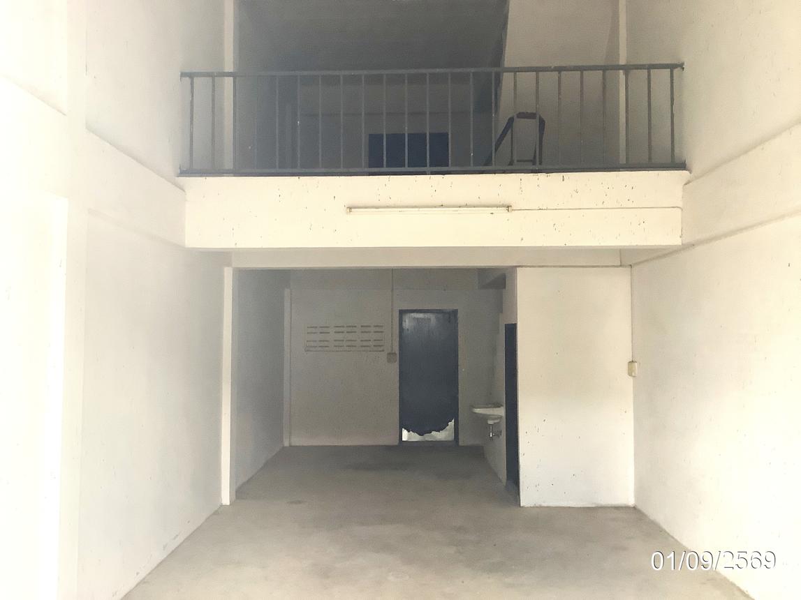 picture SHOP HOUSE 39.7 Sq.w. Lat Yao Nakhon Sawan for 3M - 23/45
