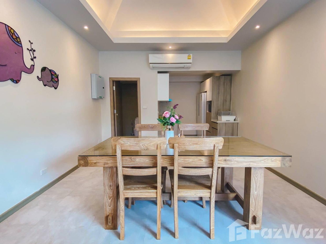 picture 3 Bedroom Pool Villa 1730914 - 3/9