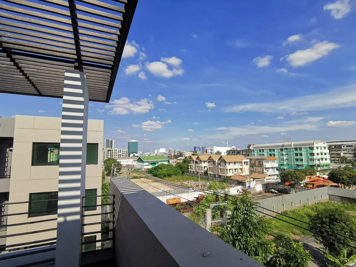 รูป For Rent Alisha View Luxuly Townhome แบริ่ง 68 - รูปที่ 28/30