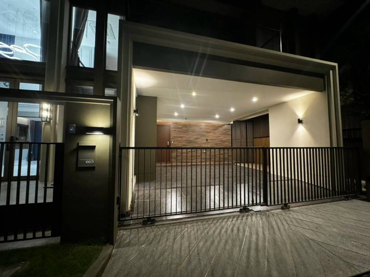 รูป 99245 - ขายบ้านหรูหลังมุม 83 ตร.ว. เดอะ เวเลอร์ รามอินทรา 62 (THE VALOR Ramintra 62) 3 นอน 4 น้ำ ใกล้รถไฟฟ้าสายสีชมพู - รูปที่ 3/12