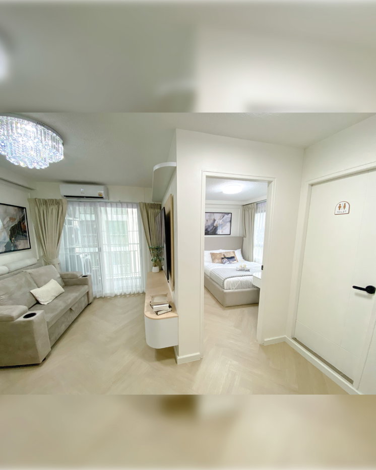 picture Lumpini Ville On Nut-Lat Krabang Phase 1, corner unit. - 1/16