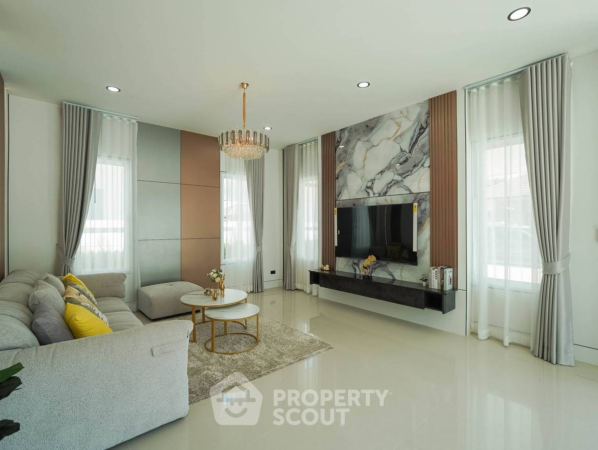 รูป บ้านสามห้องนอน พื้นที่หนึ่งร้อยห้าตารางเมตร ขายในห้วยใหญ่ บางละมุง (ID 3399759) - รูปที่ 23/31