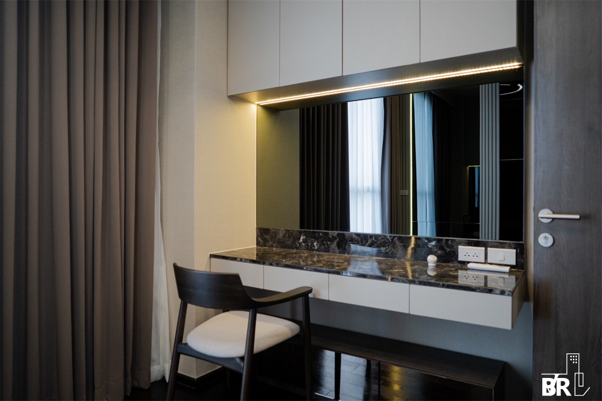 picture Park Origin Thonglor Exclusive Unit from Top Brands - 7/10