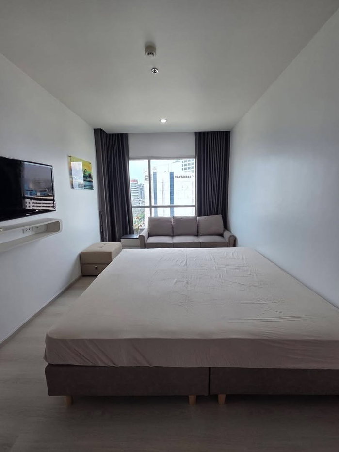 picture code : B70 Life Ratchadapisek Bedroom : 2 - 3/9