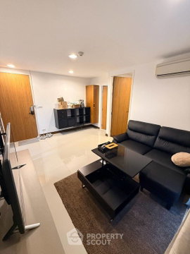 1-BR Condo at Zenith Place Sukhumvit 42 Condominium near BTS Ekkamai (ID 3395909)