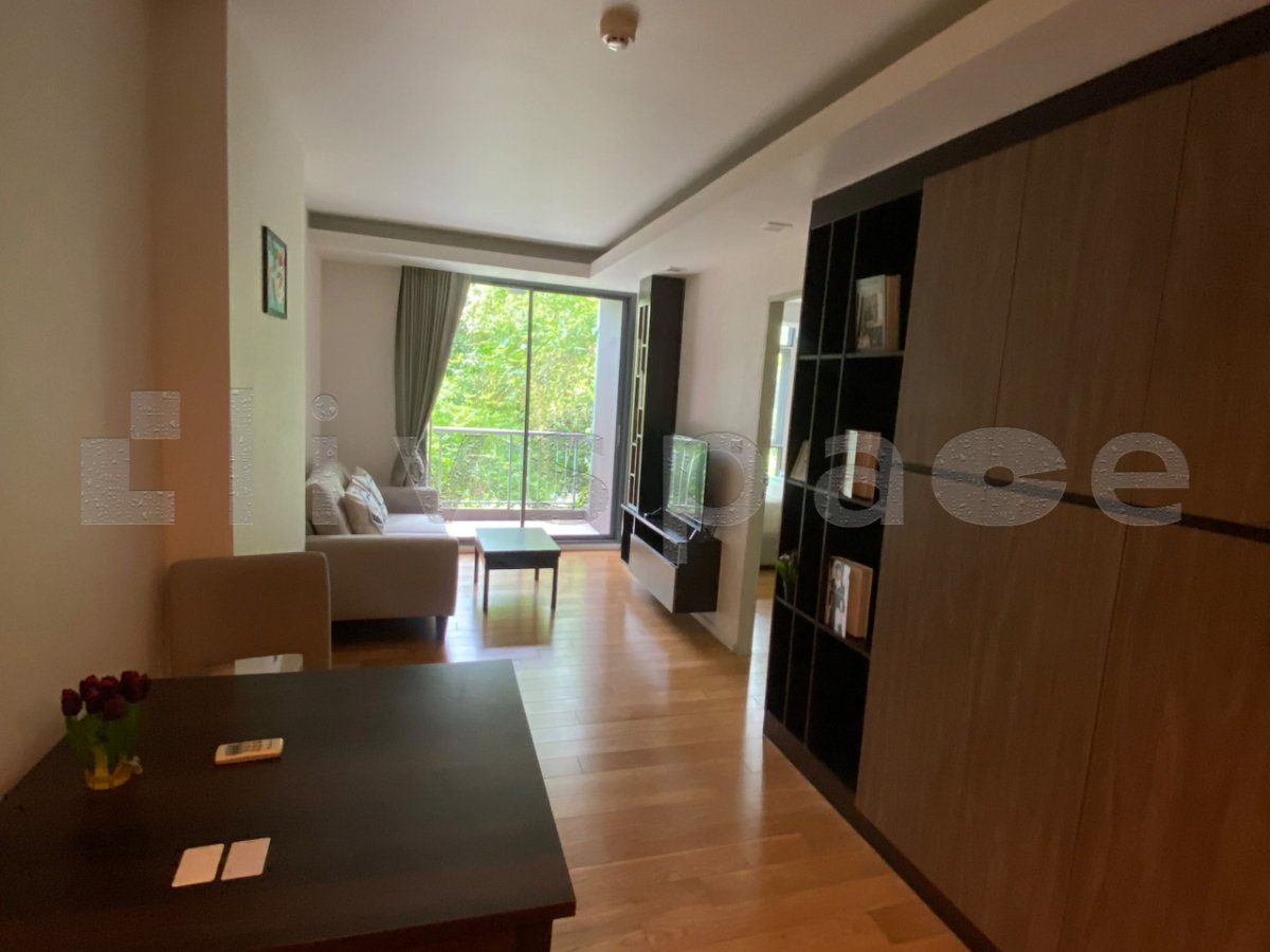 รูป ▚ L02C06ツ ให้เช่า Focus Ploenchit ห้องสวยวิวสวนใจกลางเพลินจิต! 1 นอนไซส์ใหญ่ 47.78 ตร.ม. แต่งครบพร้อมอยู่ ลมดีไม่ร้อน เพียง 25,000! - รูปที่ 1/11