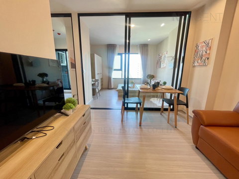 For rent condo ASPIRE ERAWAN PRIME Building 1, Floor 27,1 bed room, Room size 32 sqm