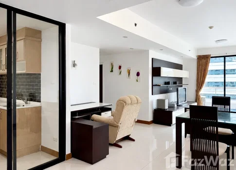 Bright & Cozy Condo in Asok | 2 BR fully furnished 6831367