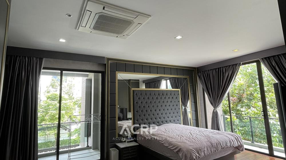 รูป บ้านหรูขาย ลาดพร้าว 112 | บ้านเดี่ยว 3 ชั้น 7 ห้องนอน | ใกล้ Town in Town | เอกมัย–ลาดพร้า - รูปที่ 2/12