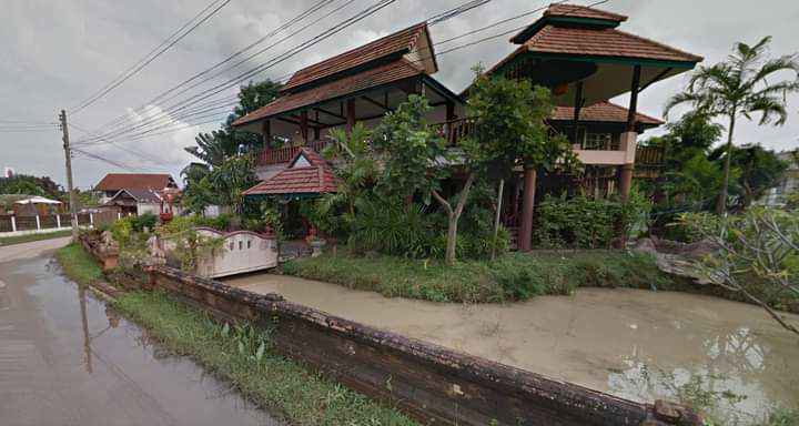 รูป บ้าน 2 ชั้น สไตล์ ล้านนา ใจกลางเมือง ใกล้โรบินสัน เซ็นทรัลแอร์พอต ใกล้สนามบิน และคูเมือง ทำเลใจกลางตัวเมือง - รูปที่ 3/8