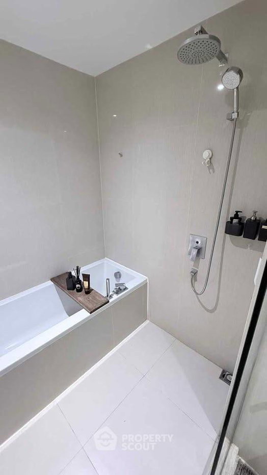 picture 1-BR Condo For Rent At H Sukhumvit 43 Near BTS Phrom Phong (ID 3398071) - 5/10