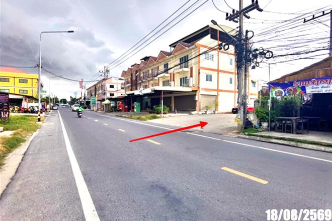 picture TOWN HOUSE 33 Sq.w. Muang Chon Buri Chonburi for 1.7M - 6/15