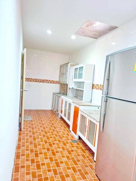 picture 			Corner House for Rent 2.8km Phetkasem69-77 3Bed 3Bath MRT LakSong only Lertlah Inter Sch 566m. 1 km           - 4/8