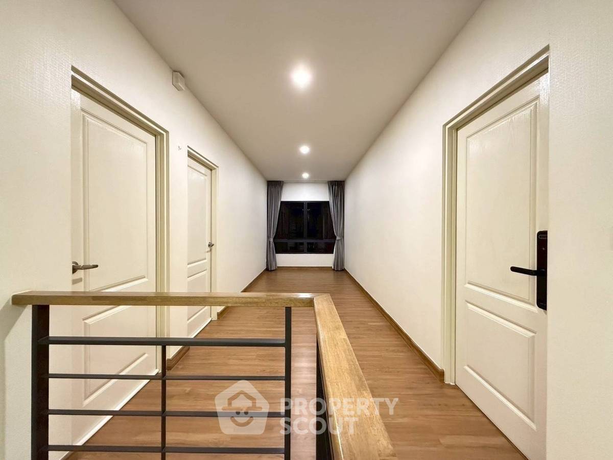รูป บ้าน 4-ห้องนอน ที่ เซนโทร พระราม 2-พุทธบูชา ใน ท่าข้าม (ID 3398741) - รูปที่ 16/29