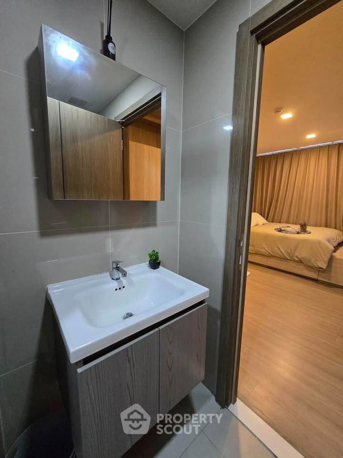 picture 1-BR Condo At The Muve Pradipat Near BTS Saphan Khwai (ID 3399257) - 7/8