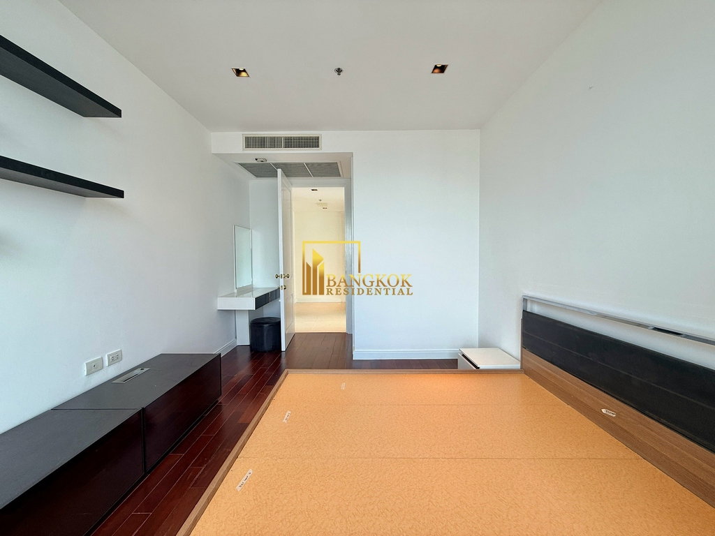 รูป  Athenee Residence - Stunning 4 Bed Luxury Condo For Rent in Prime Location - BR14422CD - รูปที่ 25/62