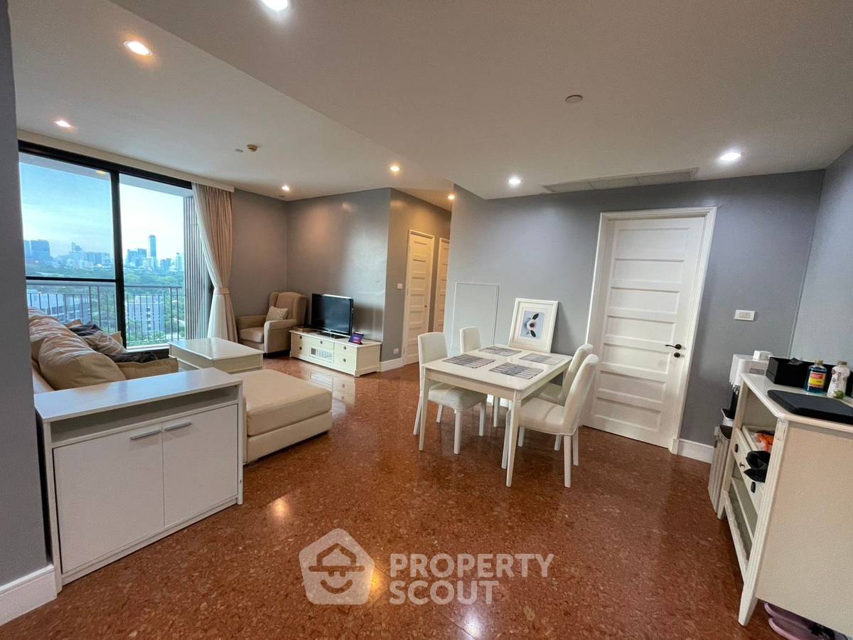 picture 3-BR Condo at Aguston Sukhumvit 22 near MRT Queen Sirikit National Convention Centre (ID 3260610) - 1/27