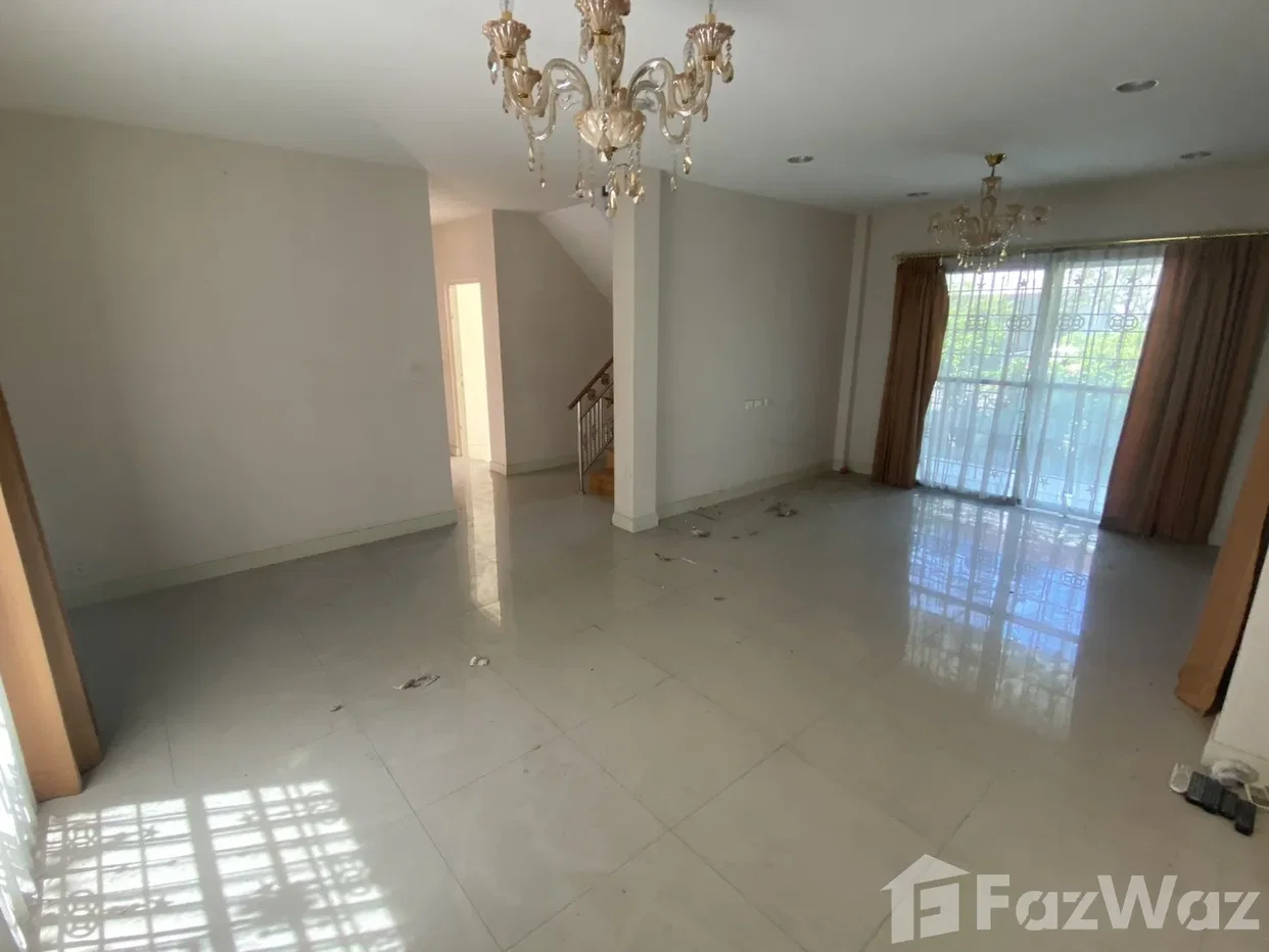 picture 4 Bedroom House for sale at Life Bangkok Boulevard Ramintra  6820086 - 12/22