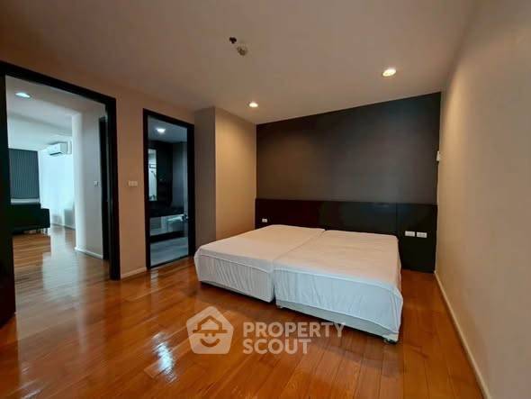 picture 2-BR Condo at Villa Sikhara Condominium close to Phrom Phong (ID 3398375) - 4/8