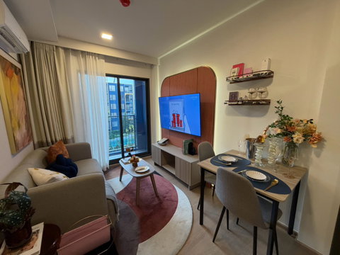 [ขาย] คอนโดเลี้ยงสัตว์ได้ รัชดา–ลาดพร้าว THE BASE RATCHADA 19 | Pet Friendly ใกล้ MRT รัชดาภิเษก เริ่ม 2.4 ล้าน