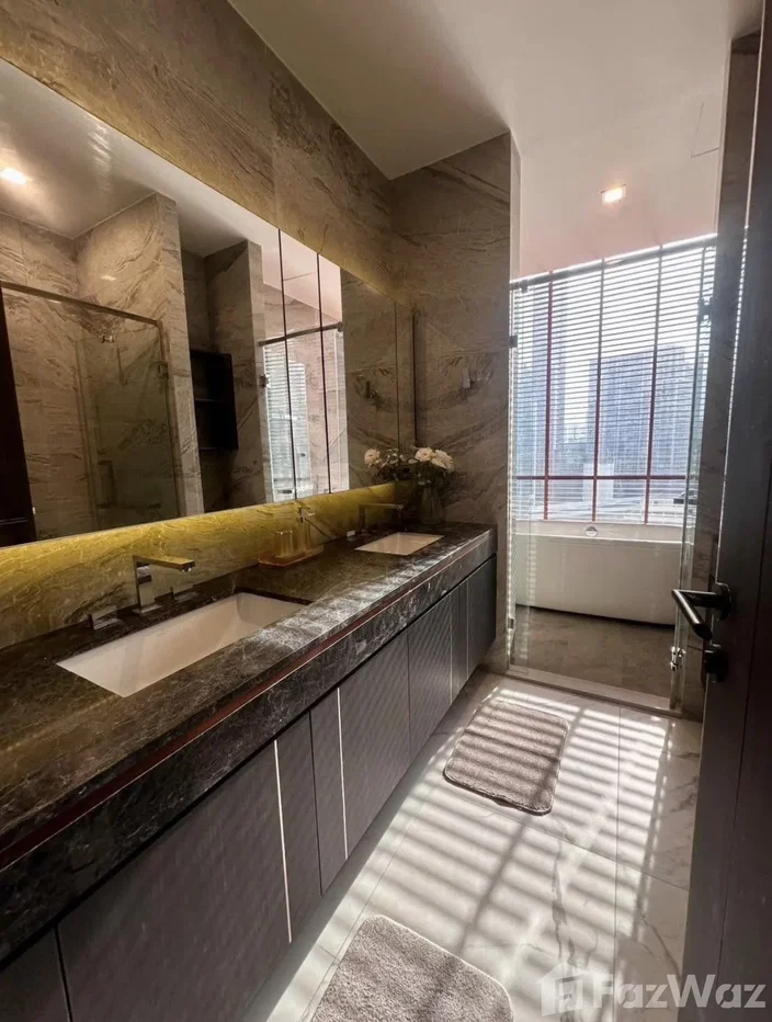 picture LAVIQ 57 | 3 bed 3 bath 6858034 - 10/15