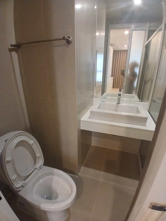 picture Happy Condominium, Lardprao 101, 5th floor, corner room. - 5/20
