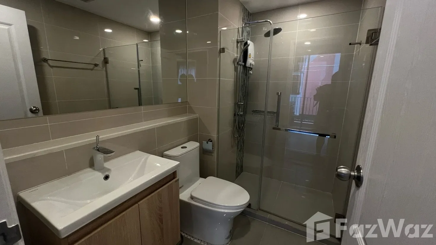 picture CYBIQ Ratchada 32 Condo – Down Payment Sale / Rental / Owne 6847145 - 4/12