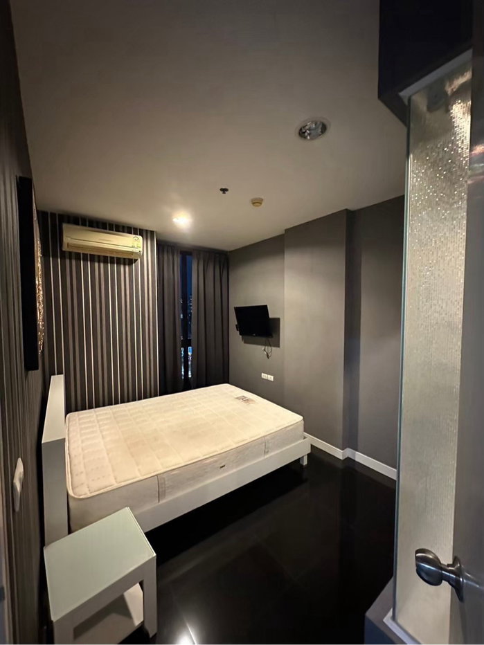 รูป Rent at Ideo ratchada huaikwang - รูปที่ 1/16