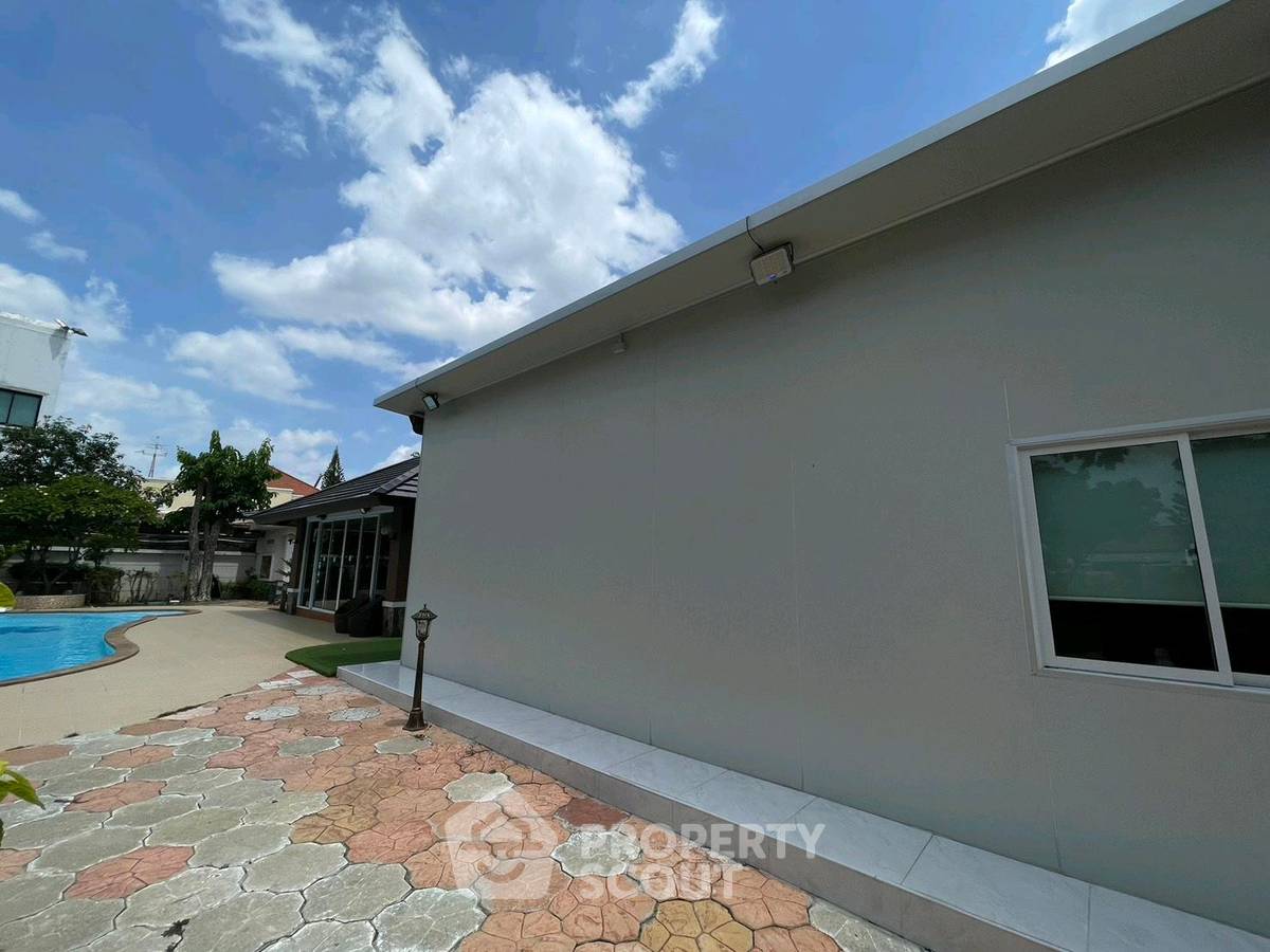 รูป บ้าน 5 ห้องนอนขนาดใหญ่ 434 ตารางเมตร สำหรับขาย บางบอนไต้ กรุงเทพฯ (ID 3399753) - รูปที่ 9/10