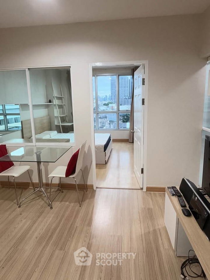 picture 1-BR Condo At Life @ Phahol-Ari By BTS Saphan Khwai (ID 3398278) - 5/13