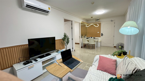Chateau In Town Phaholyothin 11 Condo in CBD, Below Market Price near BTS Sena Ruam
