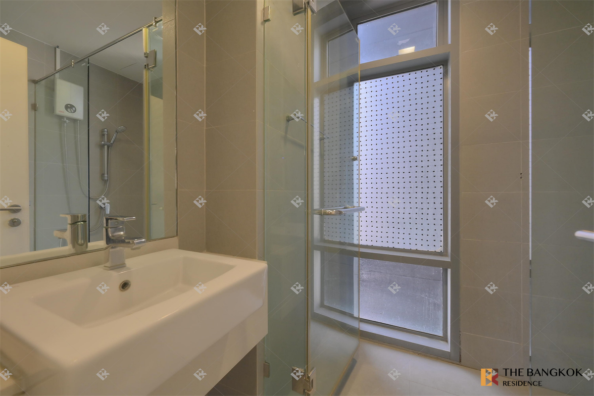 picture Vantage Ratchavipha Easy Travel, Fully Utilized Space - 3/10