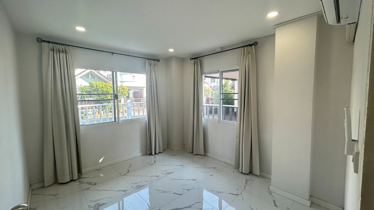picture Kwan Viang Village, Hang Dong, Complete Furniture Package and Electrical Appliances. - 27/46