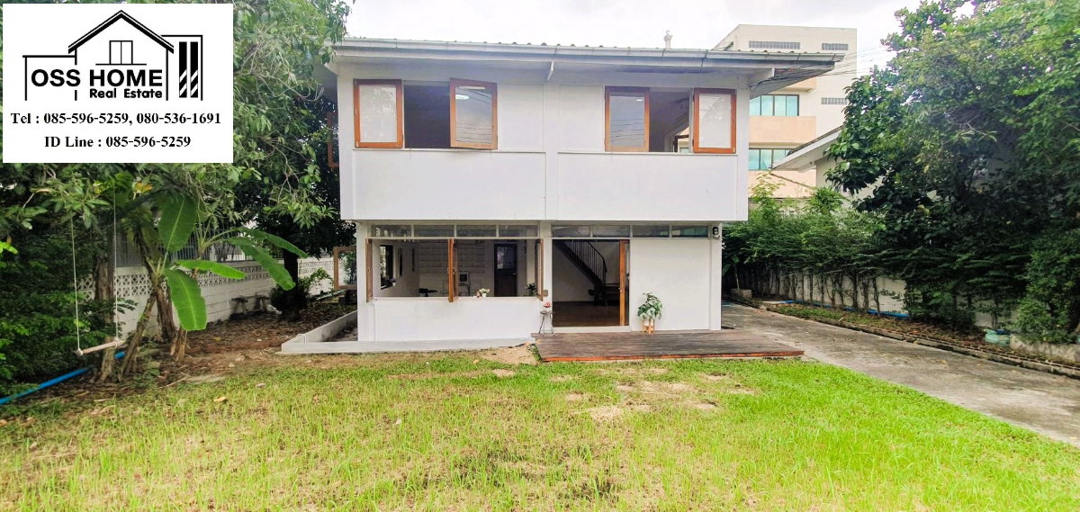 picture Two-story detached house in Mitraphap Village, Soi Onnut 46, Sukhumvit 77 area. - 2/19