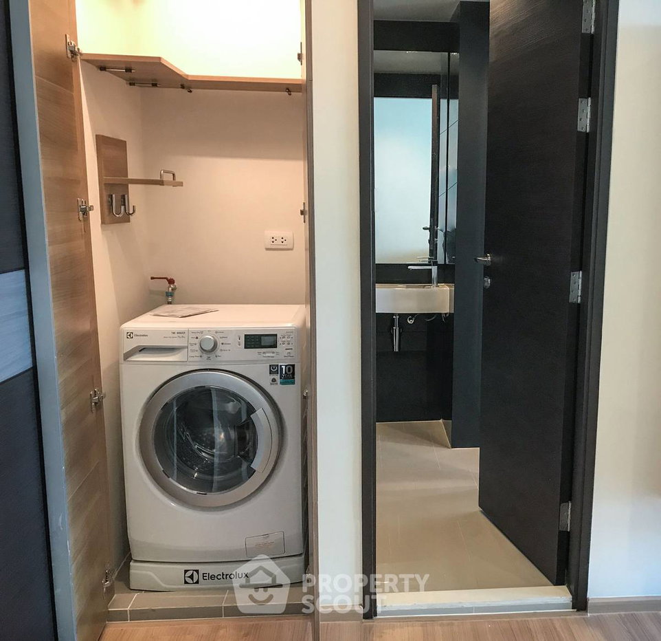picture 1-BR Condo at Rhythm Sathorn near BTS Saphan Taksin (ID 1491681) - 8/9